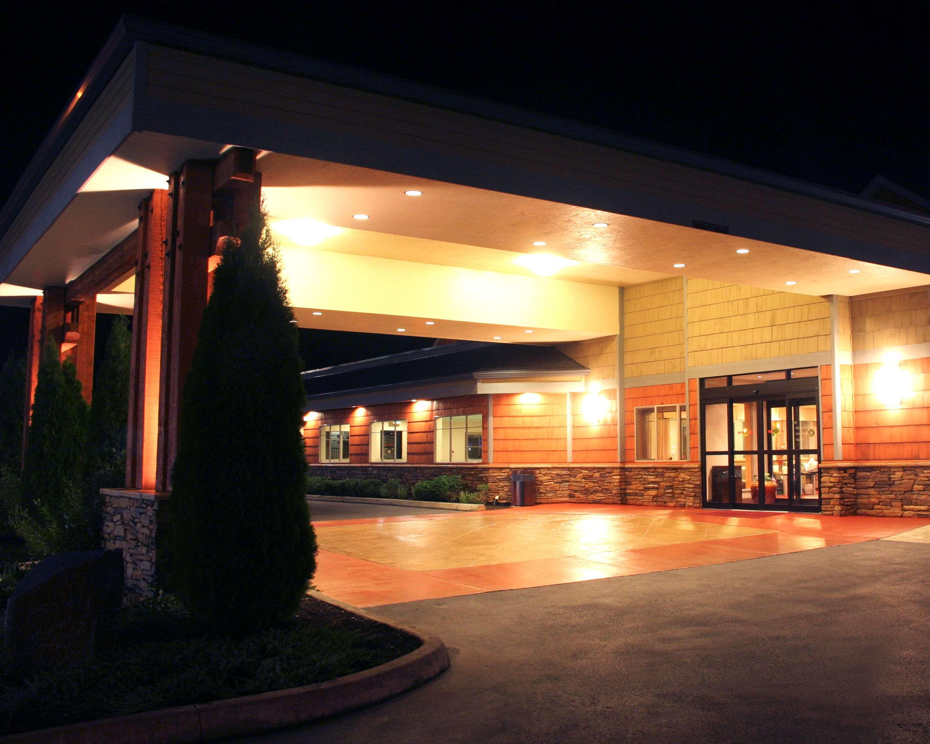 Best Western Snowcap Lodge Cle Elum Buitenkant foto