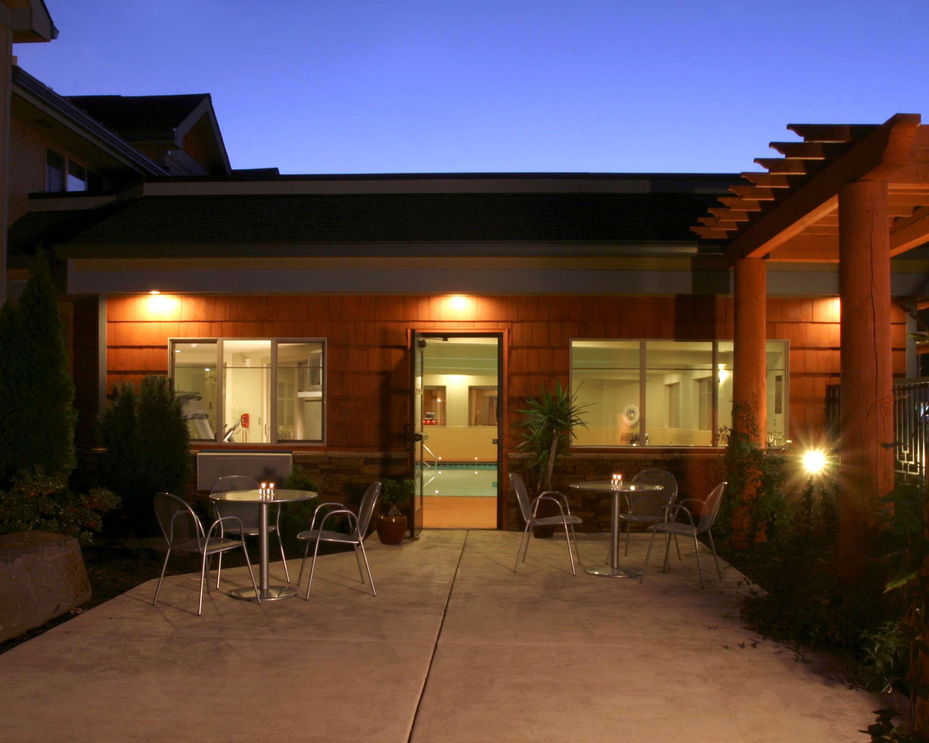 Best Western Snowcap Lodge Cle Elum Buitenkant foto